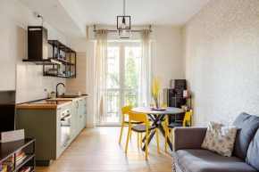 Stylish retreat-family & friends subway 200m